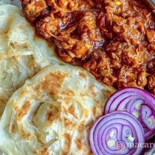 Parotta(2 piece) - Chicken Curry