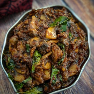 Pepper Mushroom Curry